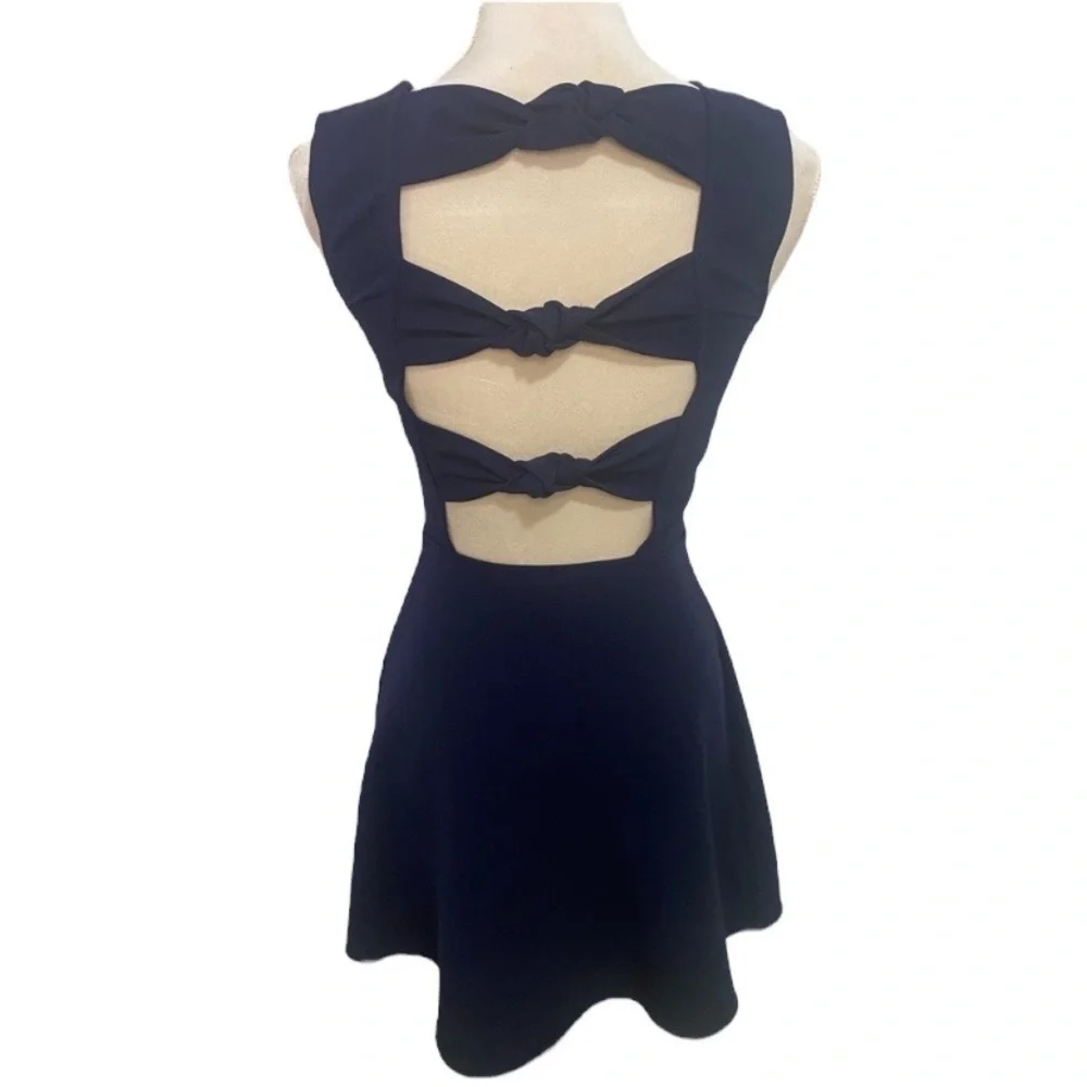 Zara Woman dark blue cutout fit and flare sleeveless dress size xs - Picture 5 of 8